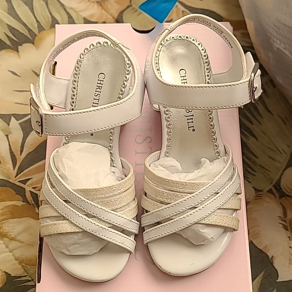 Christie & Jill White Leather Sandals with Ankle Strap